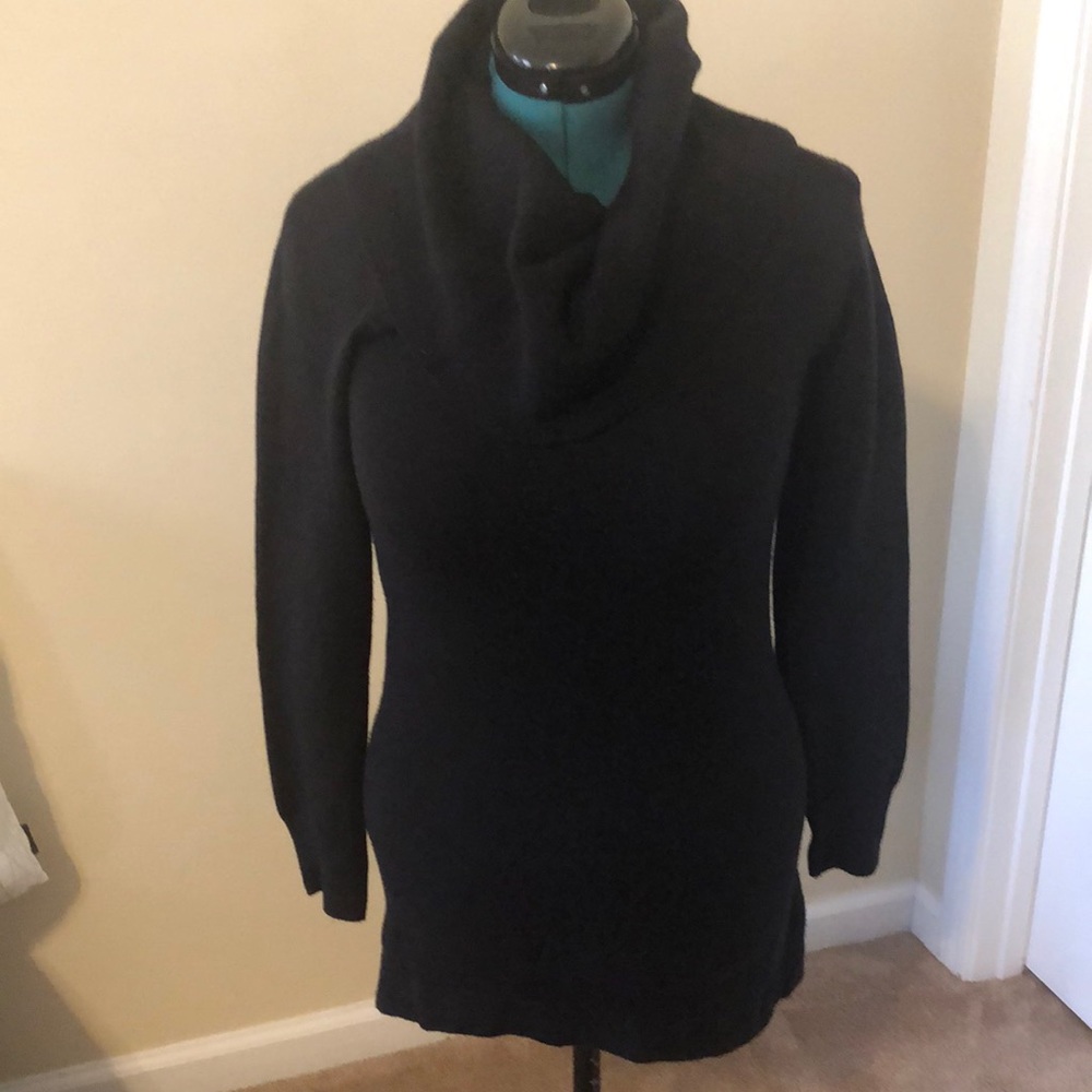Small French Connection Sweater